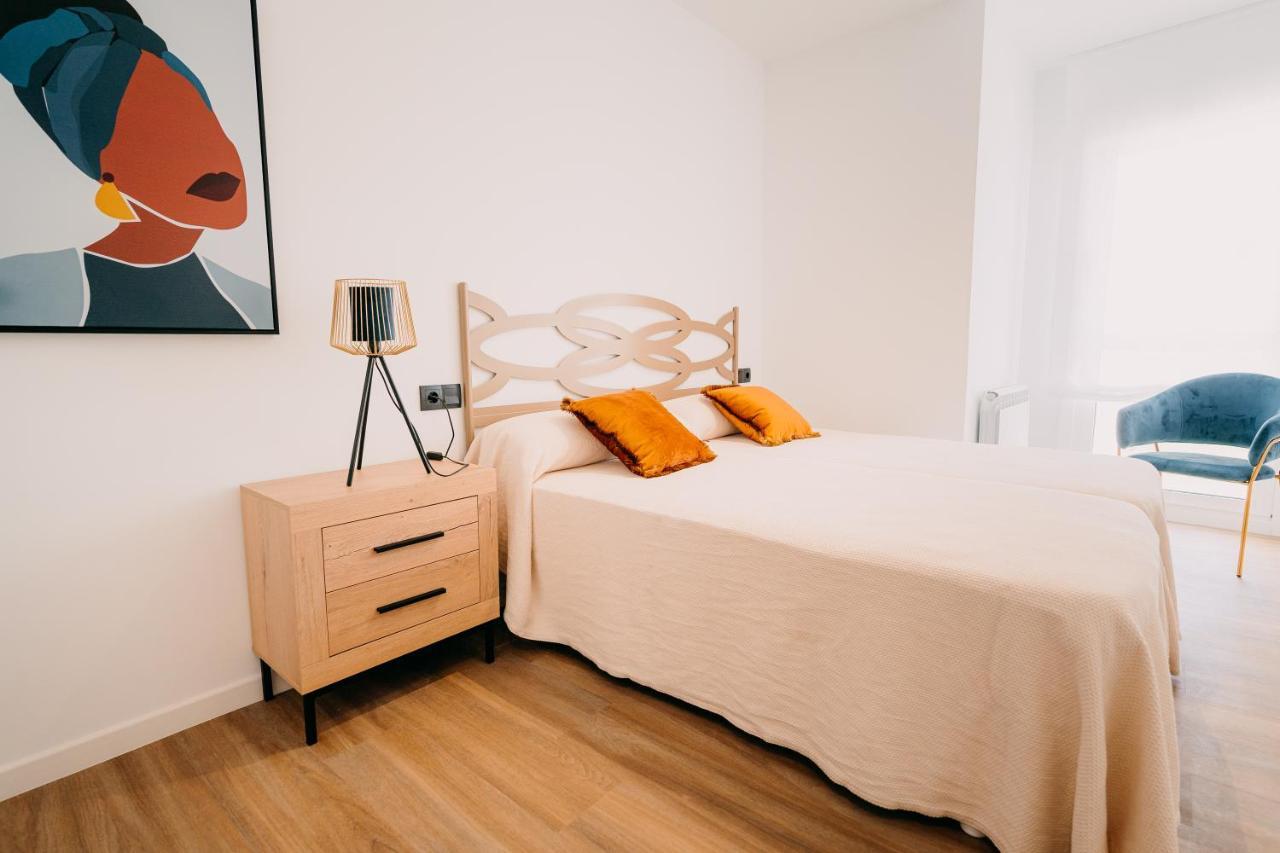 Apartamentos Rua Vella 卡尔达斯·德·雷斯 外观 照片