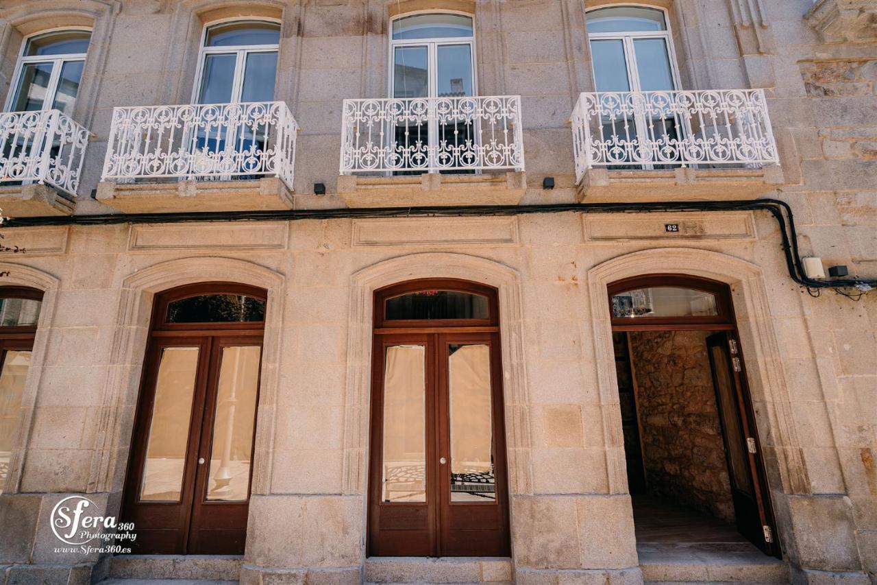 Apartamentos Rua Vella 卡尔达斯·德·雷斯 外观 照片